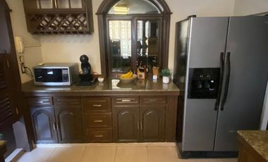 Casa en Venta con Alberca en Col. Jardín 20 de Noviembre, Madero Tamaulipas.