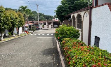 Venta de casa en Villa de Las Fuentes #2 GTA