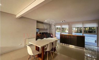 DEPARTAMENTO (007 TII) EN VENTA EN PINAMAR CON PATIO PROPIO Y PARRILLA