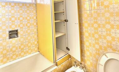 CHALET EN PH INTERNO, 3 AMBIENTES PERFECTO ESTADO CON AMPLIO PATIO Y  FONDO VERDE