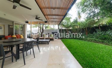 Casa con reconocimiento arquitectónico en venta en Valle Real