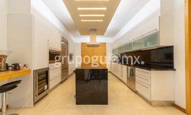 Casa con reconocimiento arquitectónico en venta en Valle Real