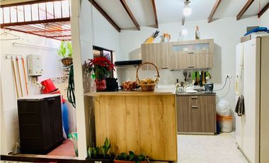 APARTAMENTO EN EL BARRIO SALVADOR