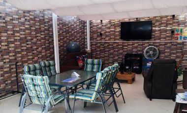 CASA EN  VENTA EN ALTOS DEL POBLADO CERCA A LA UNIVERSIDAD CES