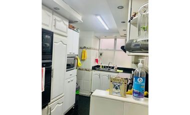 CASA EN  VENTA EN ALTOS DEL POBLADO CERCA A LA UNIVERSIDAD CES