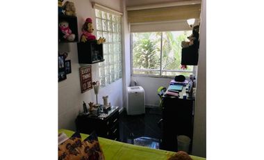 CASA EN  VENTA EN ALTOS DEL POBLADO CERCA A LA UNIVERSIDAD CES