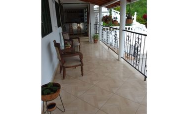 APARTA ESTUDIO EN SAN SEBASTIAN DE PALMITAS