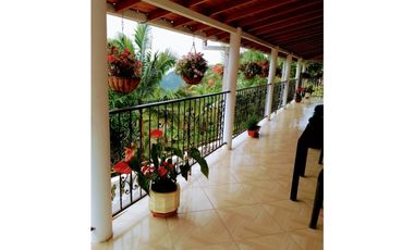 APARTA ESTUDIO EN SAN SEBASTIAN DE PALMITAS