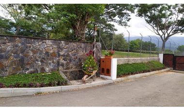 LOTE DE TERRENO EN PARCELACION SOPETRN