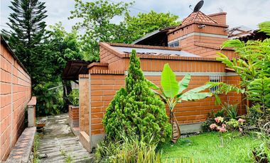CASA CAMPESTRE EN SAN JERONIMO UNIDAD CERRADA