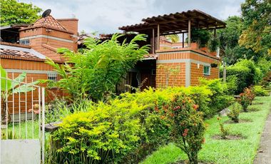 CASA CAMPESTRE EN SAN JERONIMO UNIDAD CERRADA