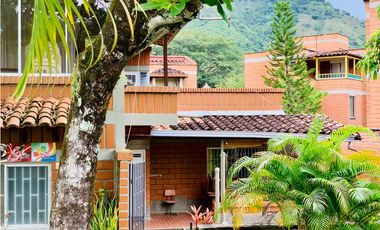 CASA CAMPESTRE EN SAN JERONIMO UNIDAD CERRADA