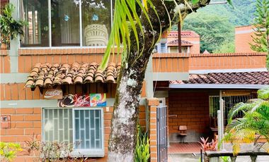 CASA CAMPESTRE EN SAN JERONIMO UNIDAD CERRADA