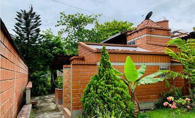 CASA CAMPESTRE EN SAN JERONIMO UNIDAD CERRADA