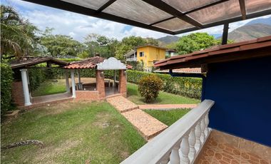CABAÑA EN SAN JERONIMO