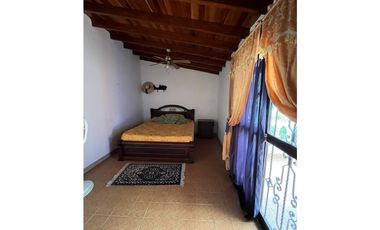 CABAÑA EN SAN JERONIMO