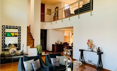 PENTHOUSE EN VENTA EN ENVIGADO LOMA DE BENEDICTINOS