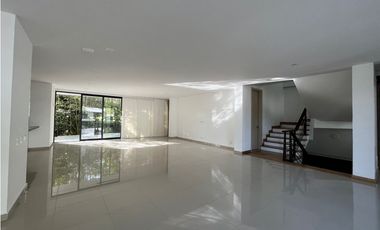 Casa para La Venta en Poblado Palmas