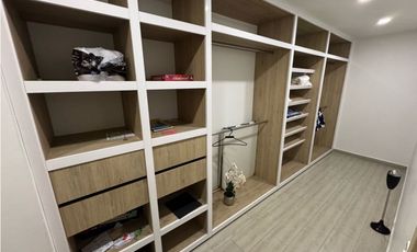 Casa para La Venta en Poblado Palmas