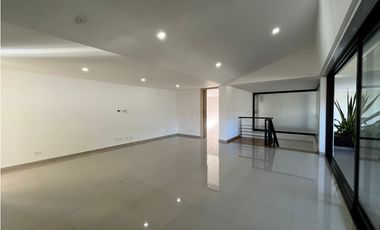 Casa para La Venta en Poblado Palmas