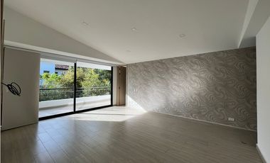 Casa para La Venta en Poblado Palmas