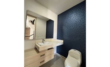 Casa para La Venta en Poblado Palmas