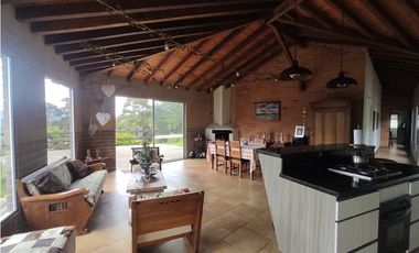 Venta Casa en La Estrella La Tablaza