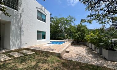 Se arrienda casa en Pozos Colorados, Santa Marta