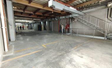 EDIFICIO EN ARRIENDO SECTOR LAURELES