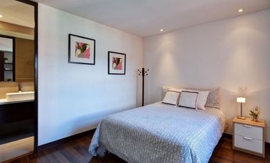 Apartamento Duplex Amoblado en Alquiler en Poblado sector Lalinde