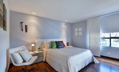 Apartamento Duplex Amoblado en Alquiler en Poblado sector Lalinde