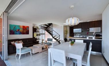 Apartamento Duplex Amoblado en Alquiler en Poblado sector Lalinde