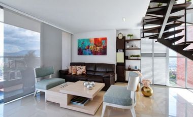 Apartamento Duplex Amoblado en Alquiler en Poblado sector Lalinde