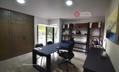 Casa de Lujo en Venta en Valle Real
