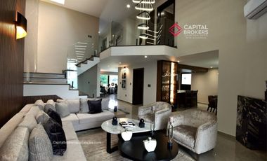 Casa de Lujo en Venta en Valle Real