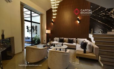 Casa de Lujo en Venta en Valle Real