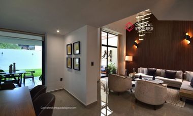 Casa de Lujo en Venta en Valle Real