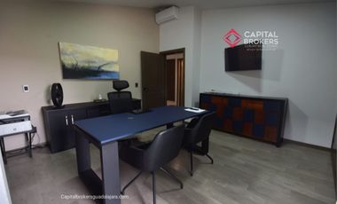 Casa de Lujo en Venta en Valle Real