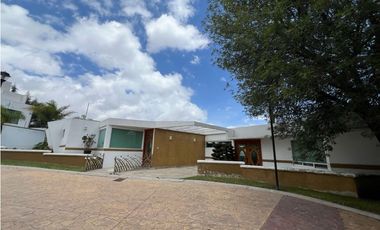 Casa en Venta de un nivel con Alberca en Pedregal Sn Fco, Tulancingo