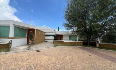 Casa en Venta de un nivel con Alberca en Pedregal Sn Fco, Tulancingo