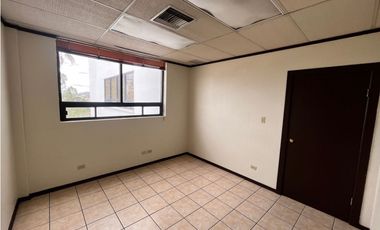 Oficina corporativa  55m2 en renta Edificio Triunfo