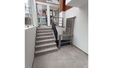 Departamento dúplex de  4 dormitorios de estreno