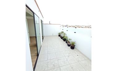 Departamento dúplex de  4 dormitorios de estreno