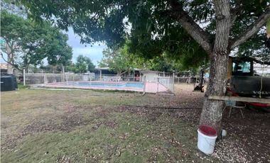 SE VENDE TERRENO EN VIA INTERAMERICANA CON CASA EN NUEVA GORGONA