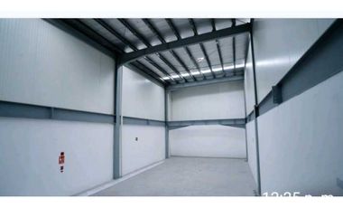 OFIBODEGAS EN PANAM VIEJO BUSINESS CENTER  230M2