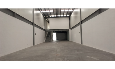 OFIBODEGAS EN PANAM VIEJO BUSINESS CENTER  230M2