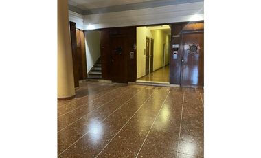 VENTA 2 Amb. con  Dependencia