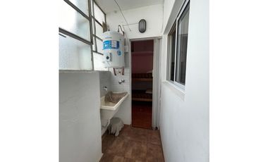 VENTA 2 Amb. con  Dependencia