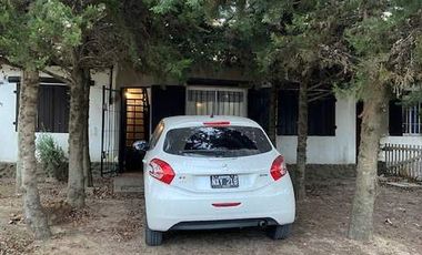 Casa PH en venta en Las Toninas