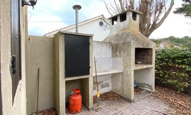 Casa PH en venta en Las Toninas